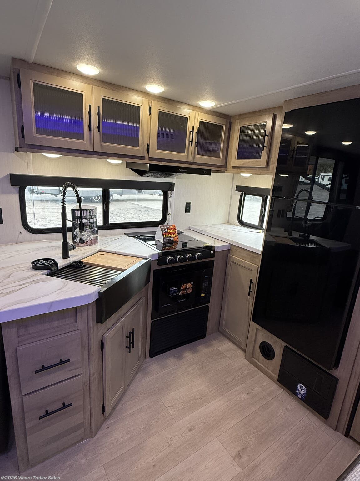 CHEROKEE GREY WOLF 26SS