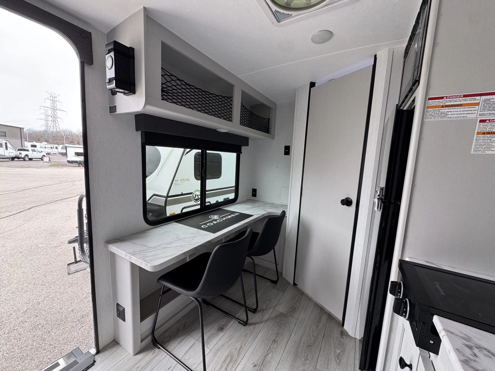 COACHMEN REMOTE 12R