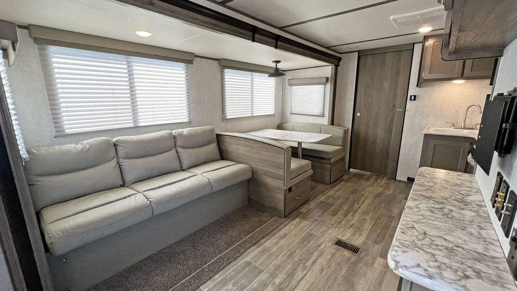 GULF STREAM ENVISION 28CRB