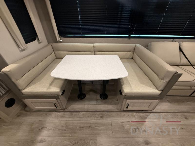 COACHMEN CATALINA LEGACY EDITION 323BHDSCK