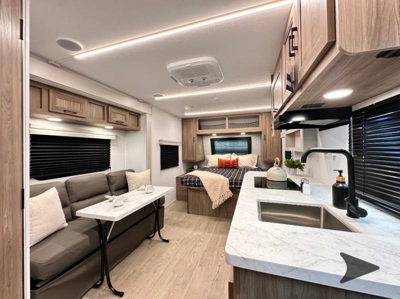 FREEDOM EXPRESS SELECT 19SE