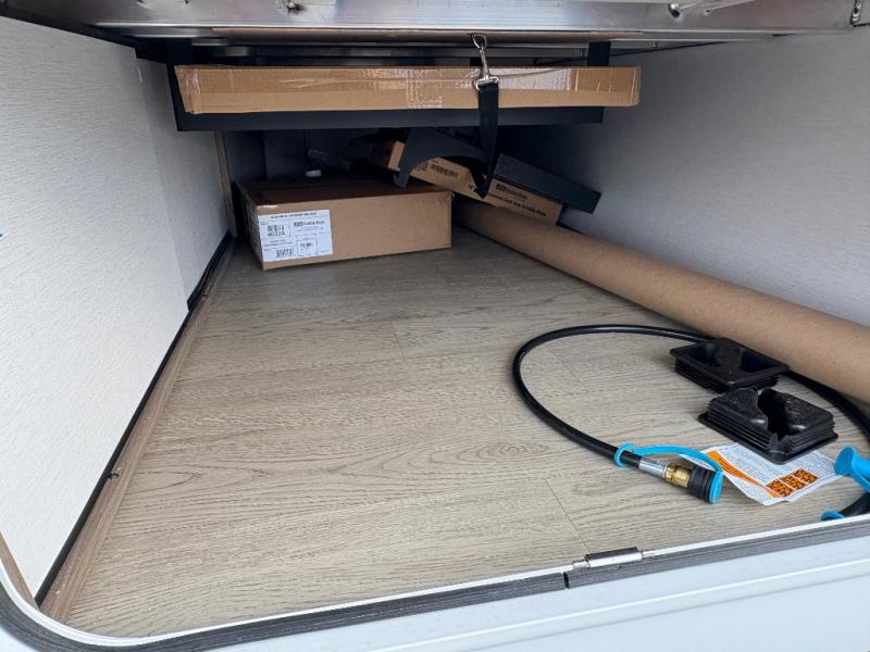 COACHMEN FREEDOM EXPRESS ULTRA LITE 320BHDS