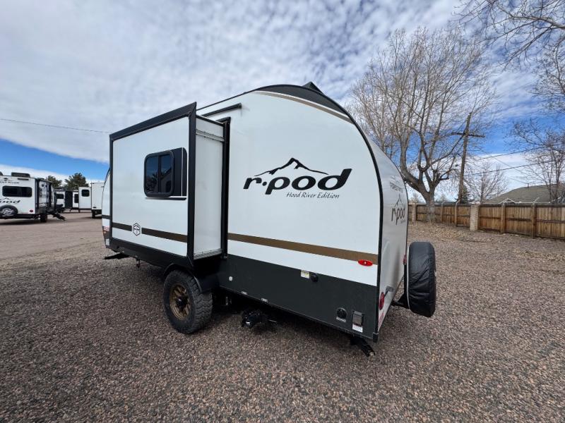 FOREST RIVER R-POD 180