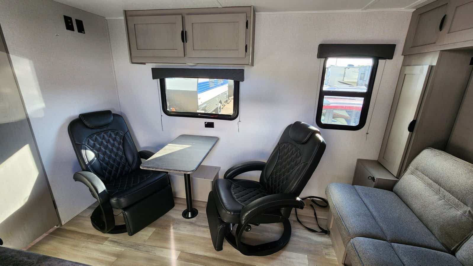 COACHMEN CLIPPER 18FQ