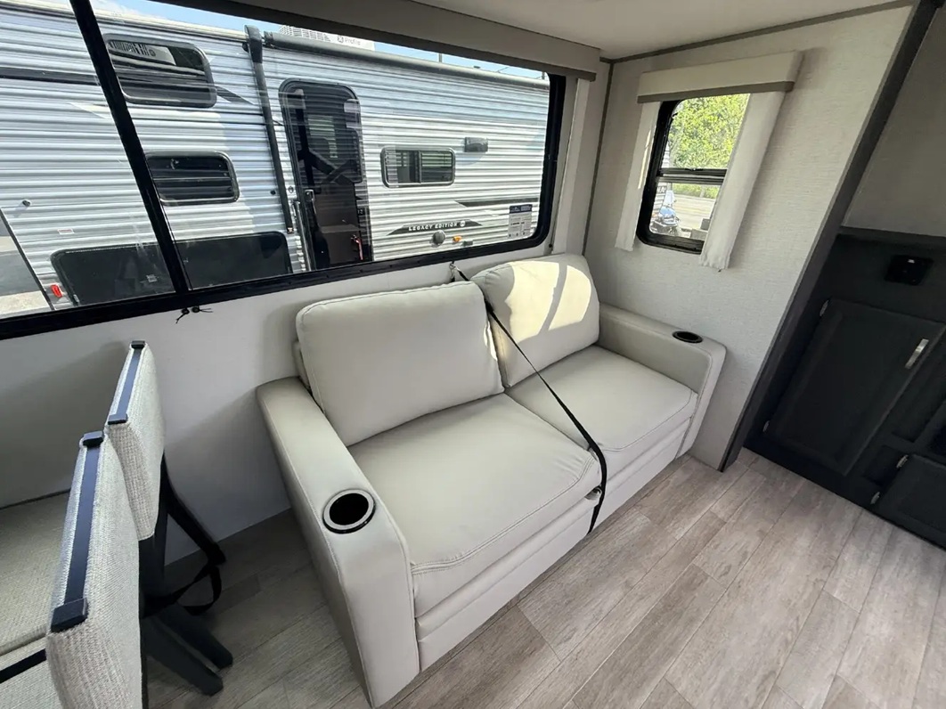 Coachmen CATALINA LEGACY EDITION 303RKDS