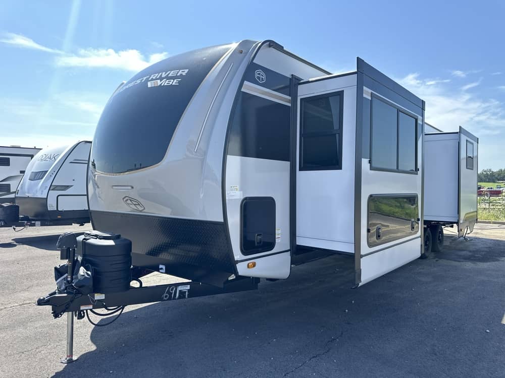 FOREST RIVER VIBE 3400SB