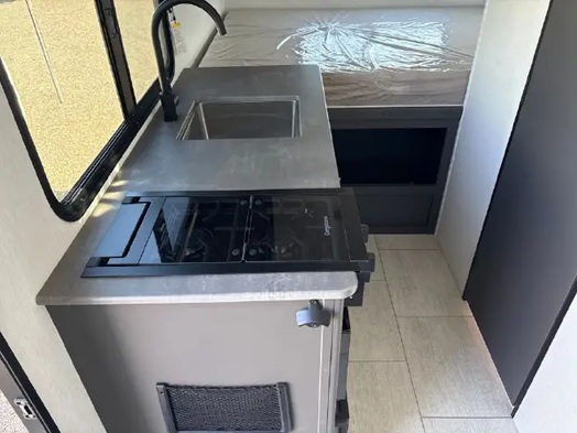 COACHMEN REMOTE 16R