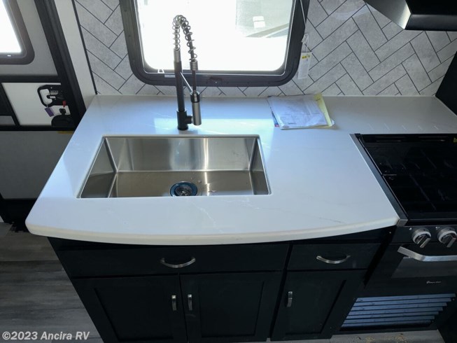 FREEDOM EXPRESS LIBERTY EDITION 310BHDSLE