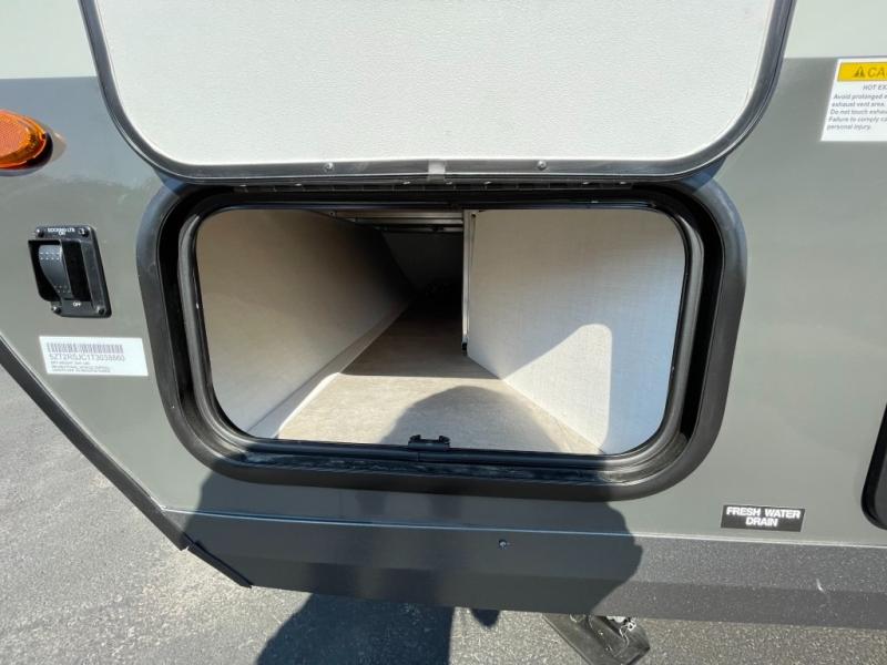 FOREST RIVER ROCKWOOD GEO PRO G19DBH