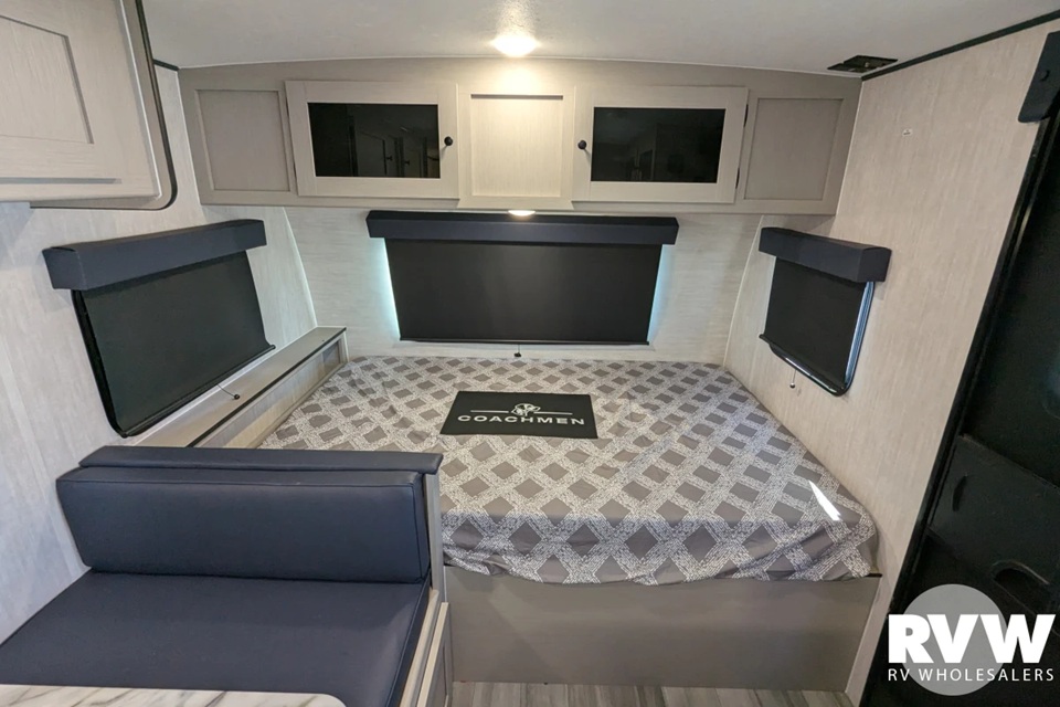 Coachmen Apex Nano 185BH