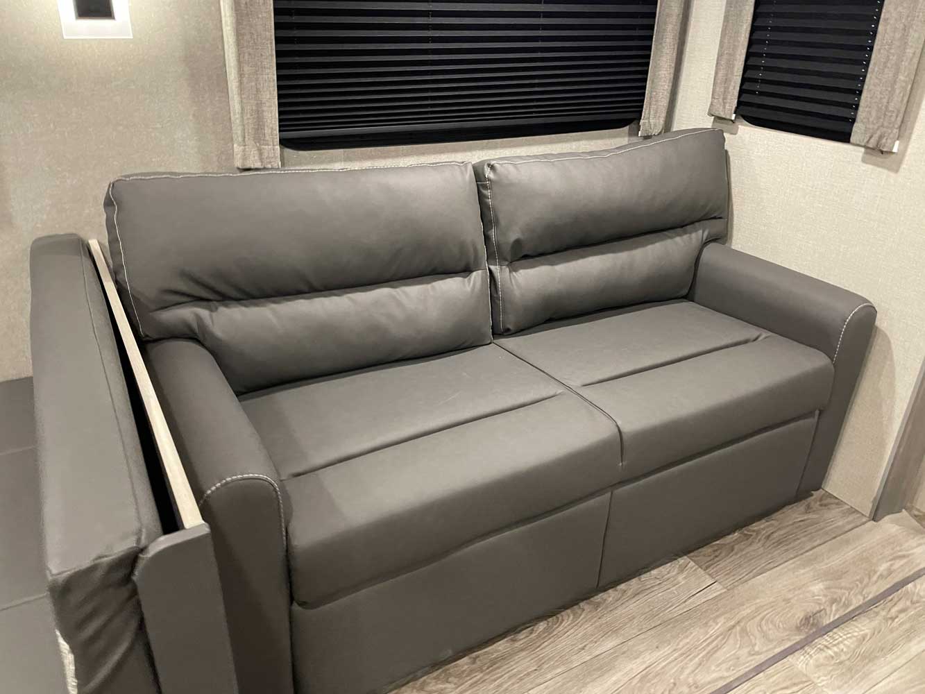 CATALINA DESTINATION SERIES 40BHTS