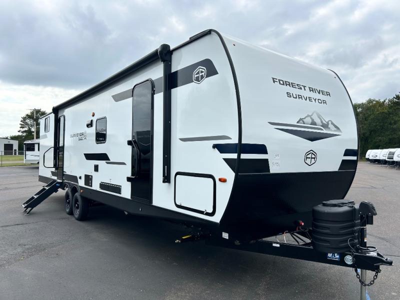 FOREST RIVER SURVEYOR 32CAMP