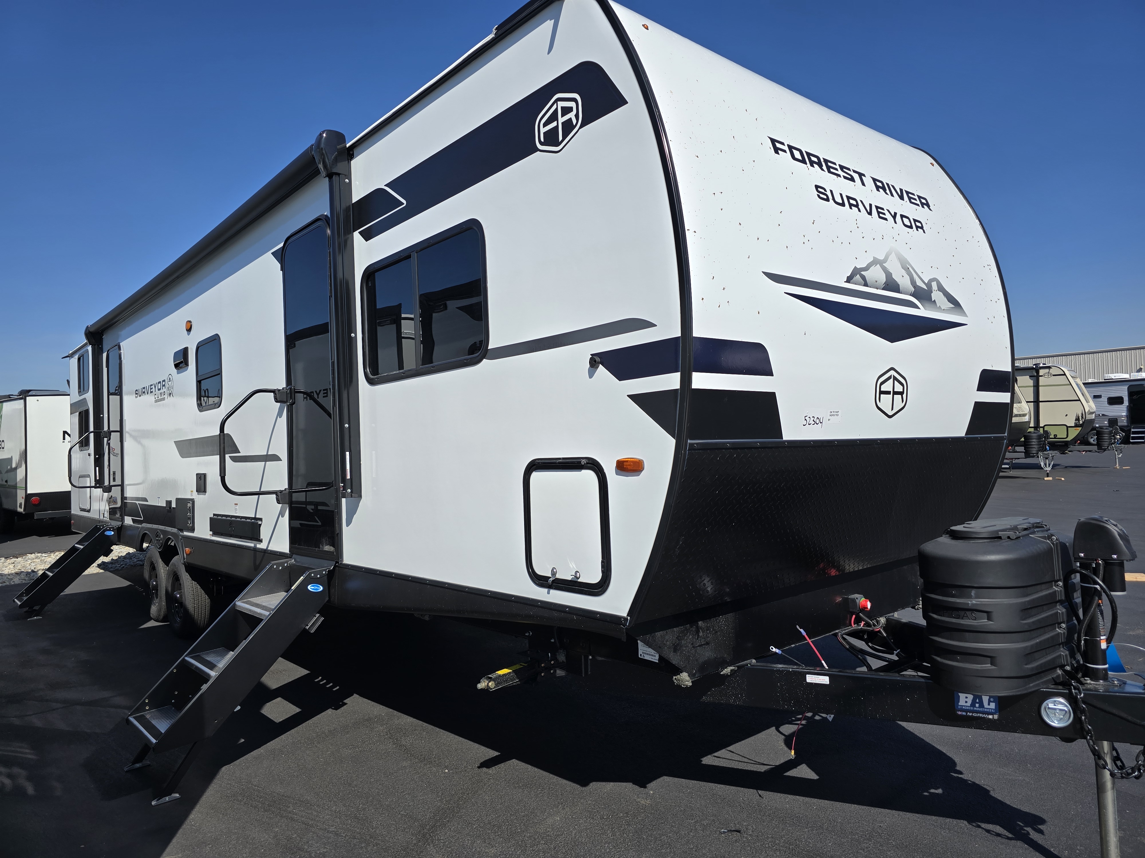 FOREST RIVER SURVEYOR 34CAMP